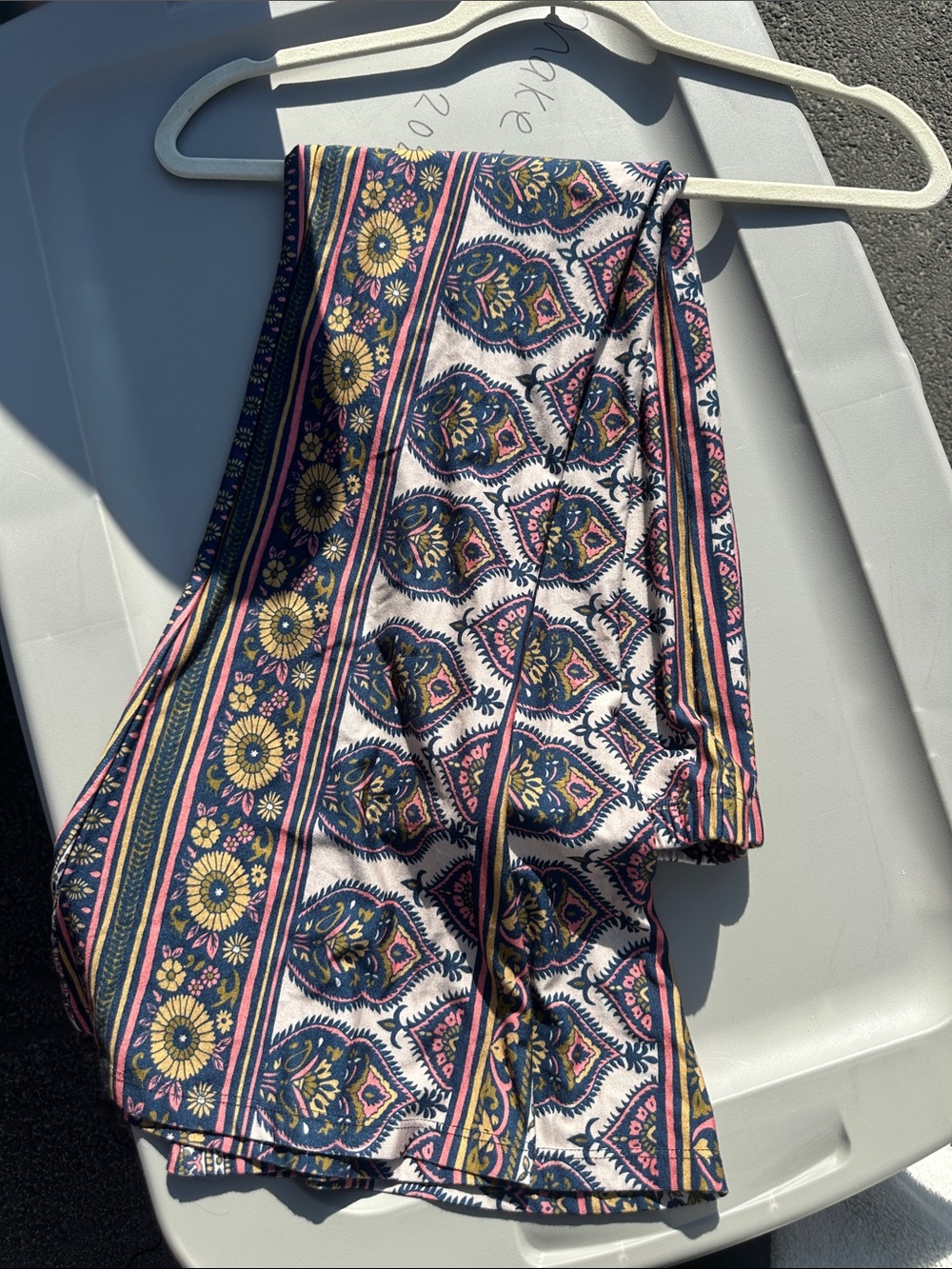 NWOT Novella Royale Iris Pants size L - Navy, Pink & Mustard